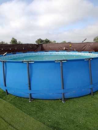 Piscina desmontable azul