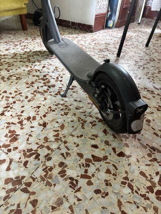 Patinete Eléctrico Negro