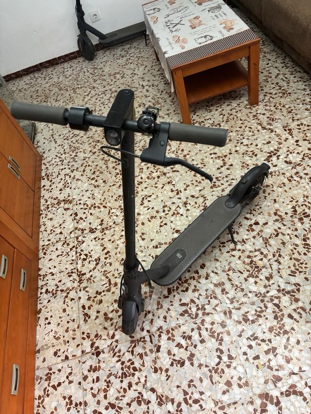 Patinete Eléctrico Negro