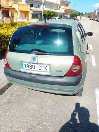 Renault Clio 2004