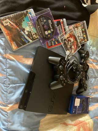 Consola PS3 Slim Negra + 5 Juegos + Mandos