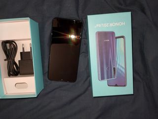  Huawei Honor 20 Lite 