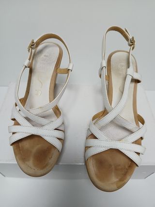 Sandalias cuña Unisa Talla 37