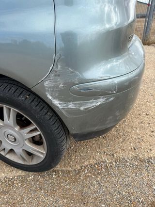 SEAT Leon 2004