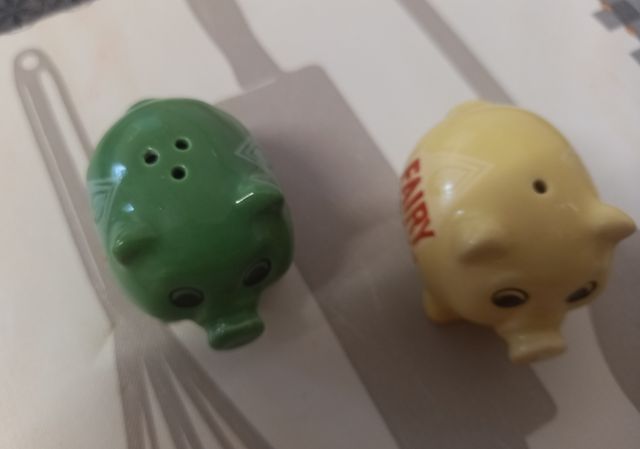 Salero y pimentero cerámicos Fairy