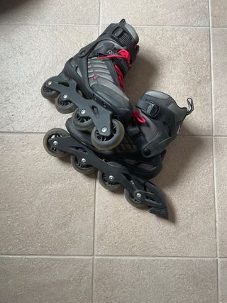 Patines Rollerblade Negros y Rojos