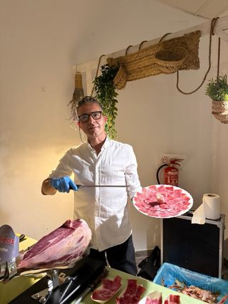 Catering y cortador de jamón 
