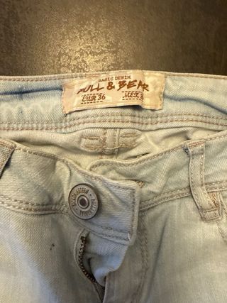 Tejanos Pull&Bear Talla 36