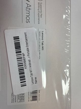 Lenovo Tab M11 con Tab Pen sin abrir 