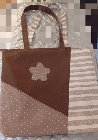 Bolso Tote Beige y Marrón con Flores