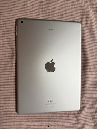 iPad 8ª Generación Plata