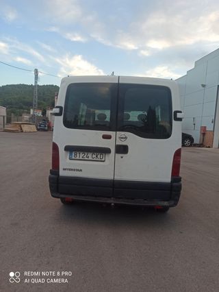 Nissan Interstar 2003
