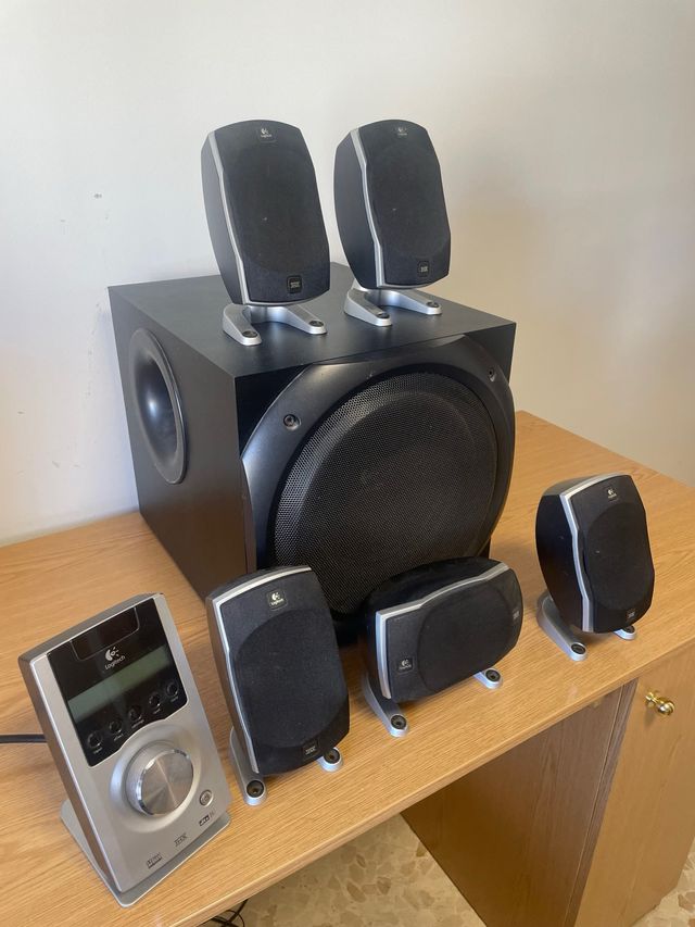 Logitech Z-5500 – Sistema de altavoces 5.1 THX 505