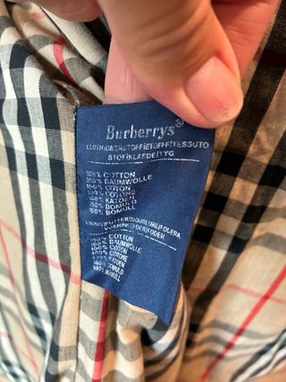 Gabardina Burberry Beige Talla L