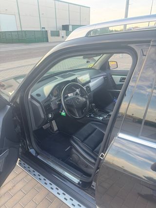 Mercedes-Benz  glK 2011
