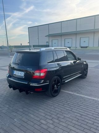 Mercedes-Benz  glK 2011