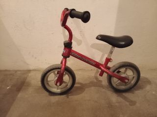 Bicicleta infantil Btwin y Bici Chicco y patinete