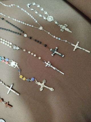 Lote de rosarios antiguos