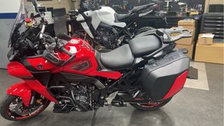 Yamaha Tracer 9 2021 Roja