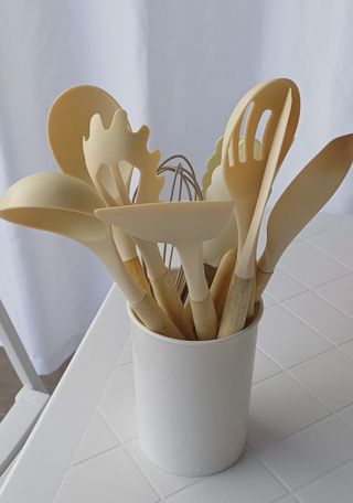 Juego Utensilios Cocina Plástico y Madera