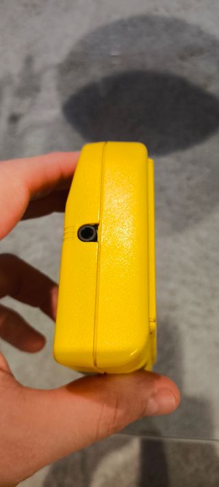 Nintendo Game Boy Amarillo