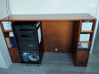 Mueble de salón  + mesa de centro
