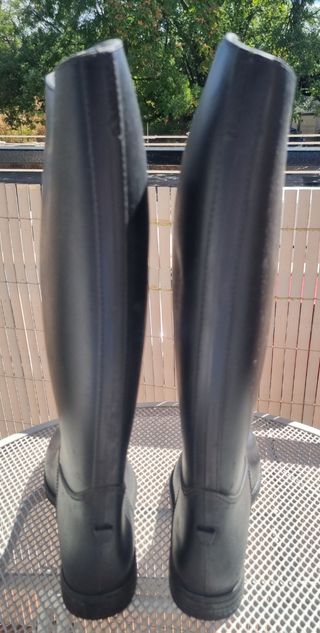 Botas de agua negras altas