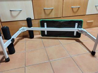 Banco de abdominales verde