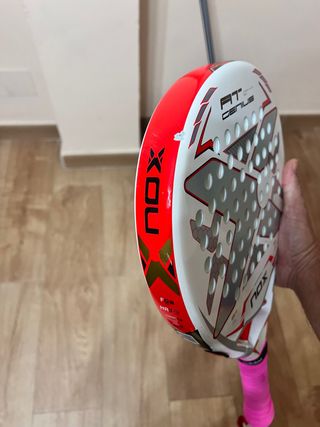 Pala de pádel NOX AT Genius - VÍBORA CLASSIC 