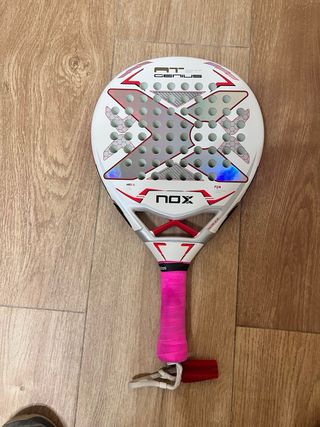 Pala de pádel NOX AT Genius - VÍBORA CLASSIC 