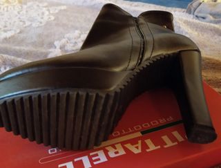 Stivaletti n. 39 neri