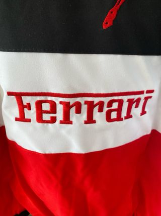 Chaqueta Ferrari Racing Negra y Roja