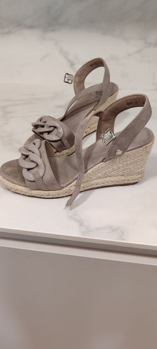 Sandalias cuña Xti grises talla 41