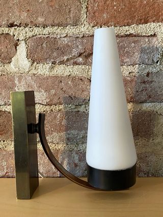 Applique vintage tipo Stilnovo vetro opalino