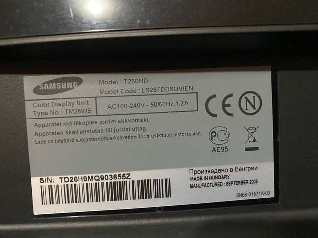 Monitor Samsung SyncMaster T260HD FHD LCD Analog