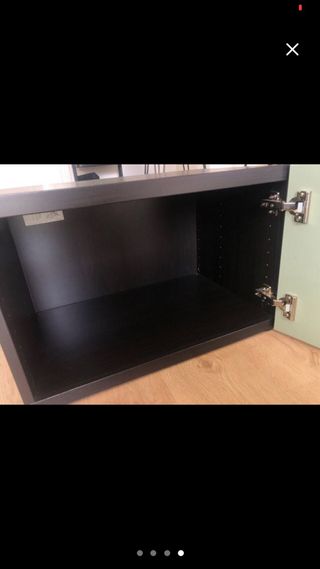 Mueble auxiliar verde menta y negro