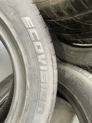 Neumático 235/60/18