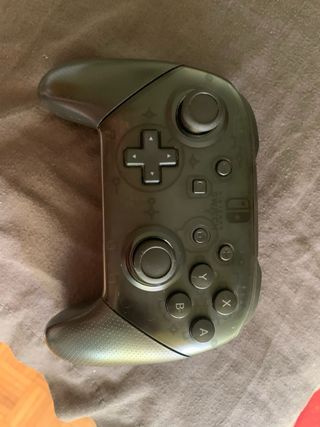 Nintendo Switch como nueva,con mandos,accesorios..
