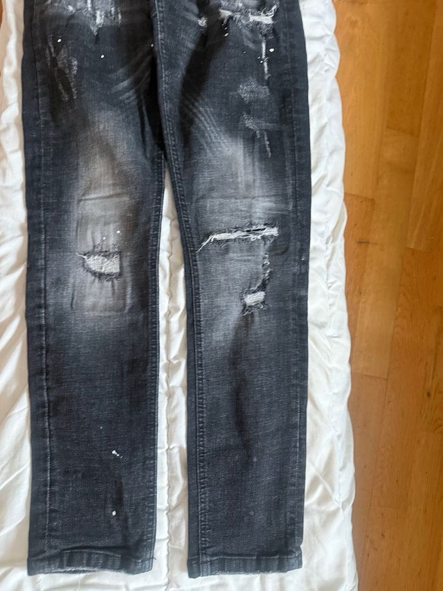 Pantalones vaqueros grises Supply & Demand