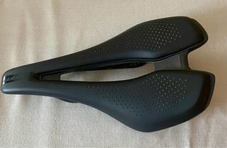 Sillín Giant Carbono