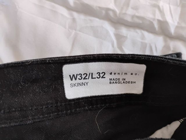 Jeans uomo neri Tg. 46