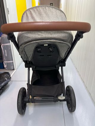 Carro de paseo Jane gris y negro