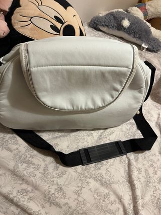 Bolso piel blanco para carro de bebé