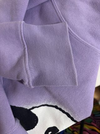 Sudadera Zara Snoopy New York Morada