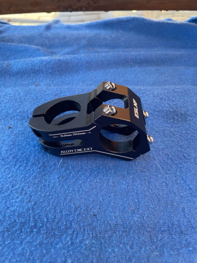 Attacco manubrio ESLNF nero