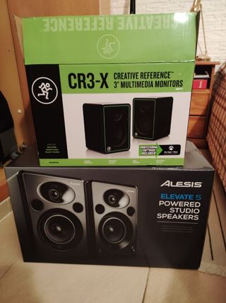 Altavoces Alesis Elevate 5 MK II - Negro