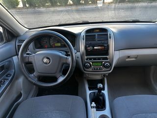 KIA Cerato 2005