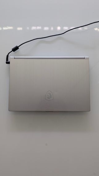 Portátil MSI PS42 Moderna 8RC Gris/Plata
