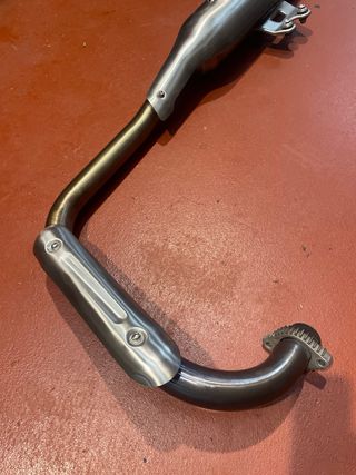 Tubo de escape Benelli Imperiale 400 2024