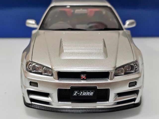 Nissan GT-R Nismo Z-tune Autoart 1:18